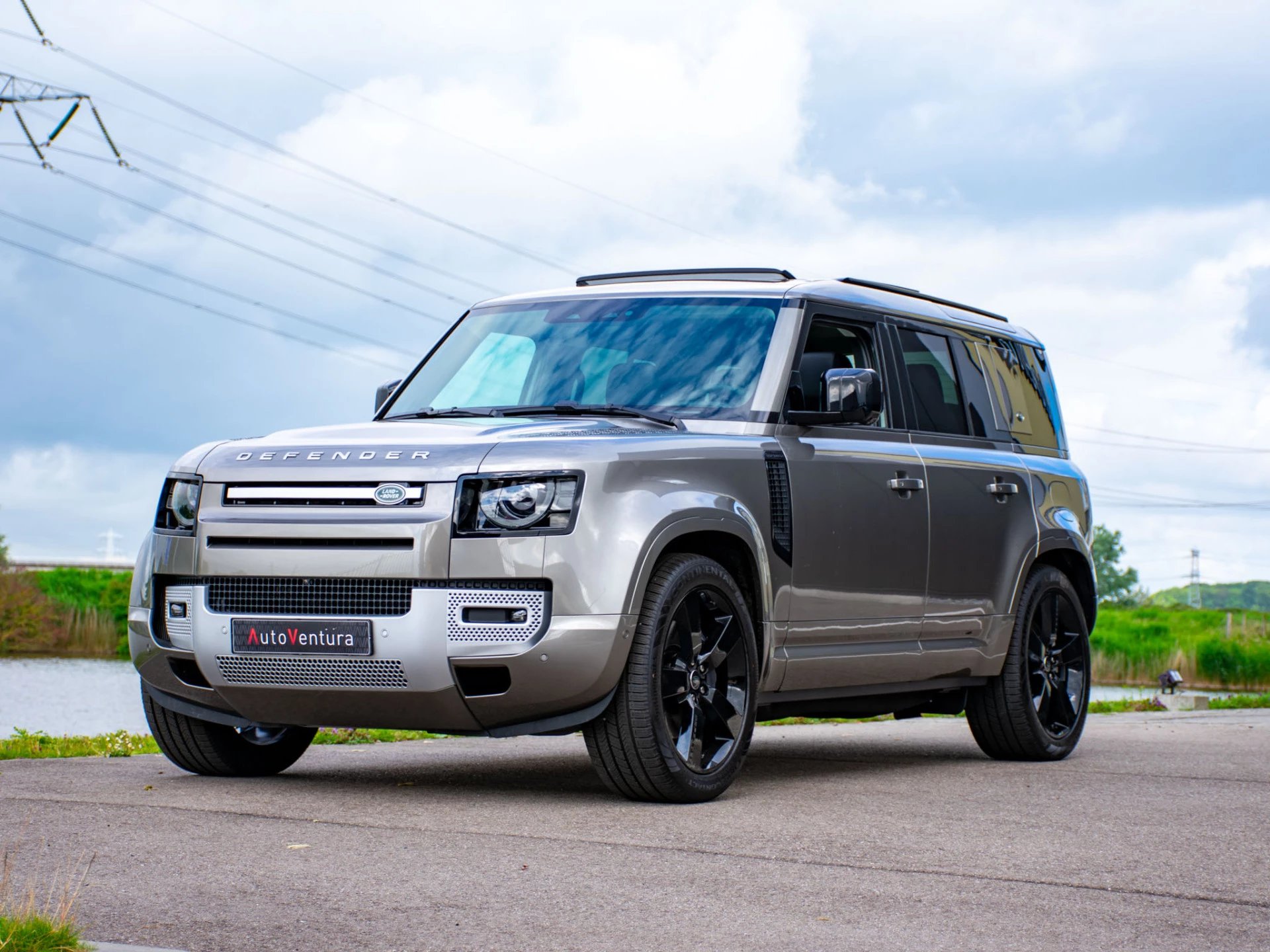 Hoofdafbeelding Land Rover Defender