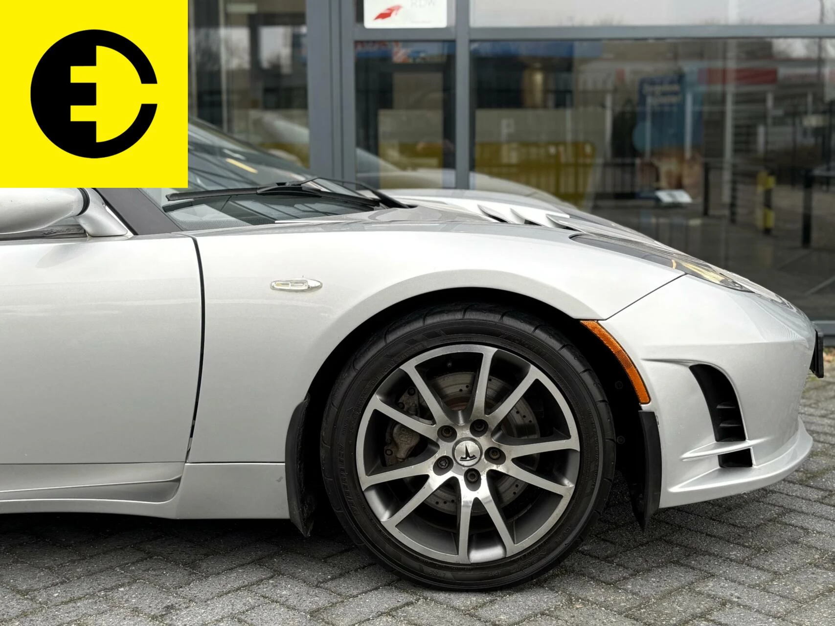 Hoofdafbeelding Tesla Roadster