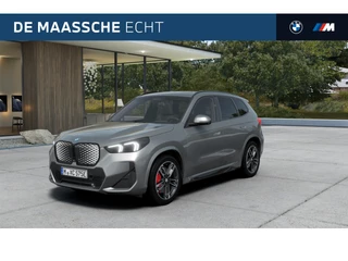 BMW iX1 eDrive20 M Sport / Sportstoelen / Achteruitrijcamera / Comfort Access / M Adaptief onderstel / Adaptieve LED / Parking Assistant / Stuurverwarming
