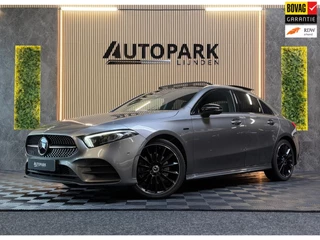 Hoofdafbeelding Mercedes-Benz A-Klasse Mercedes-Benz A-klasse 250e Premium Plus |AMG|PANO|BURMESTER|360CAM|MEMORY|KEYLESS|SFEERVERLICHT|DEALER ONDERHOUDEN|218PK|BOMVOL!|