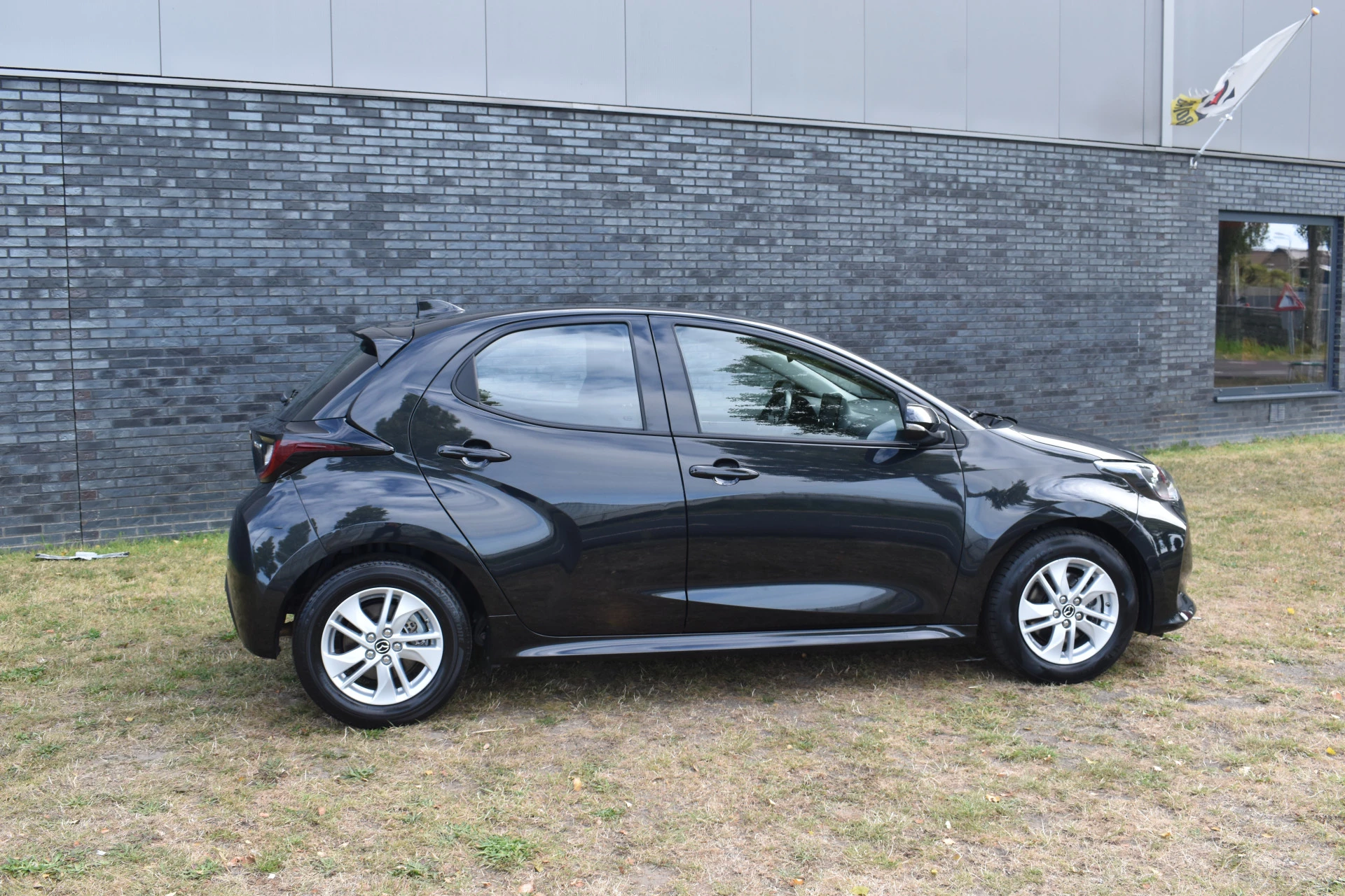 Hoofdafbeelding Mazda 2 Hybrid