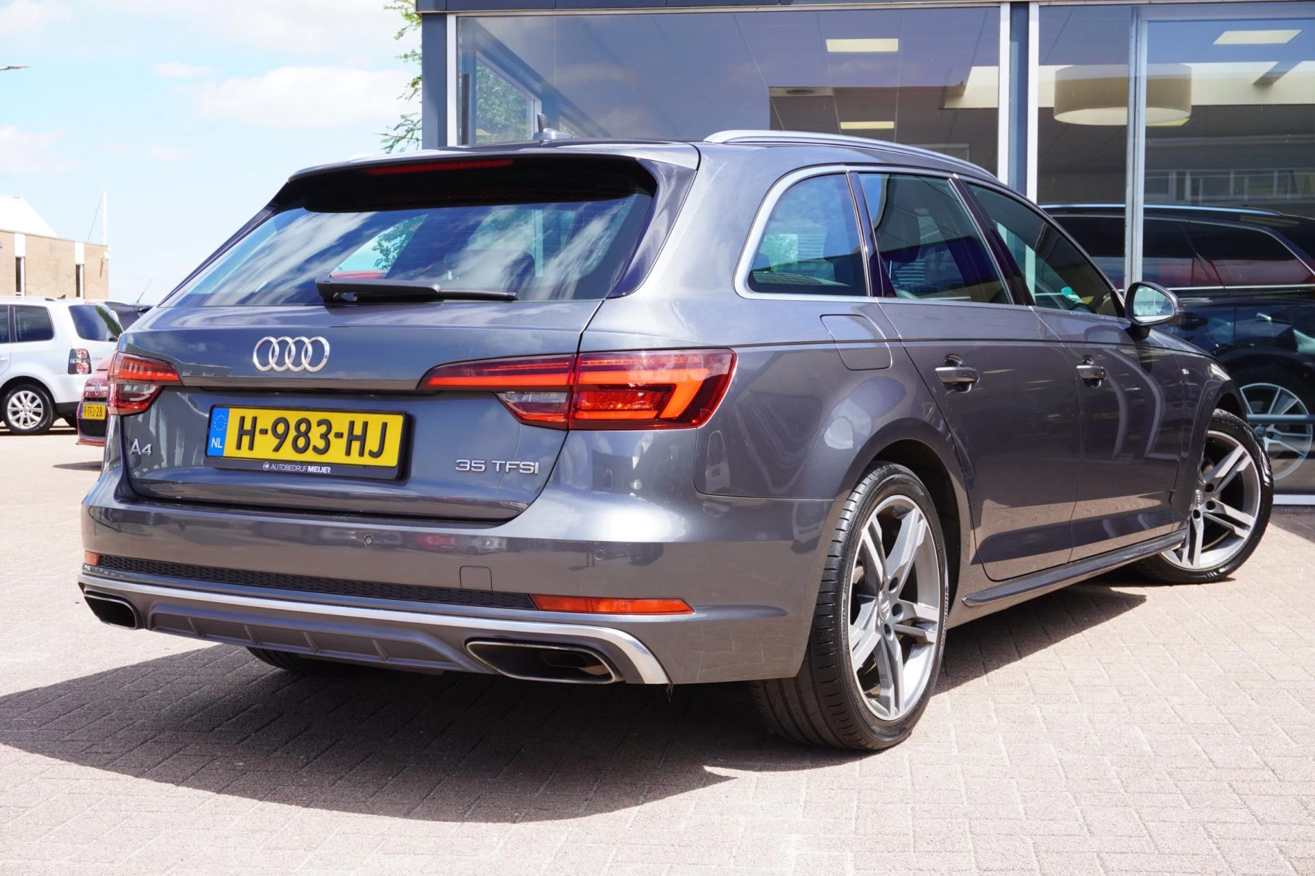 Hoofdafbeelding Audi A4