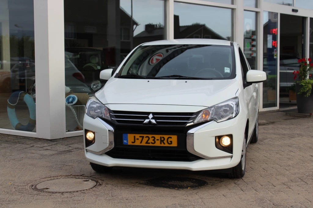 Hoofdafbeelding Mitsubishi Space Star