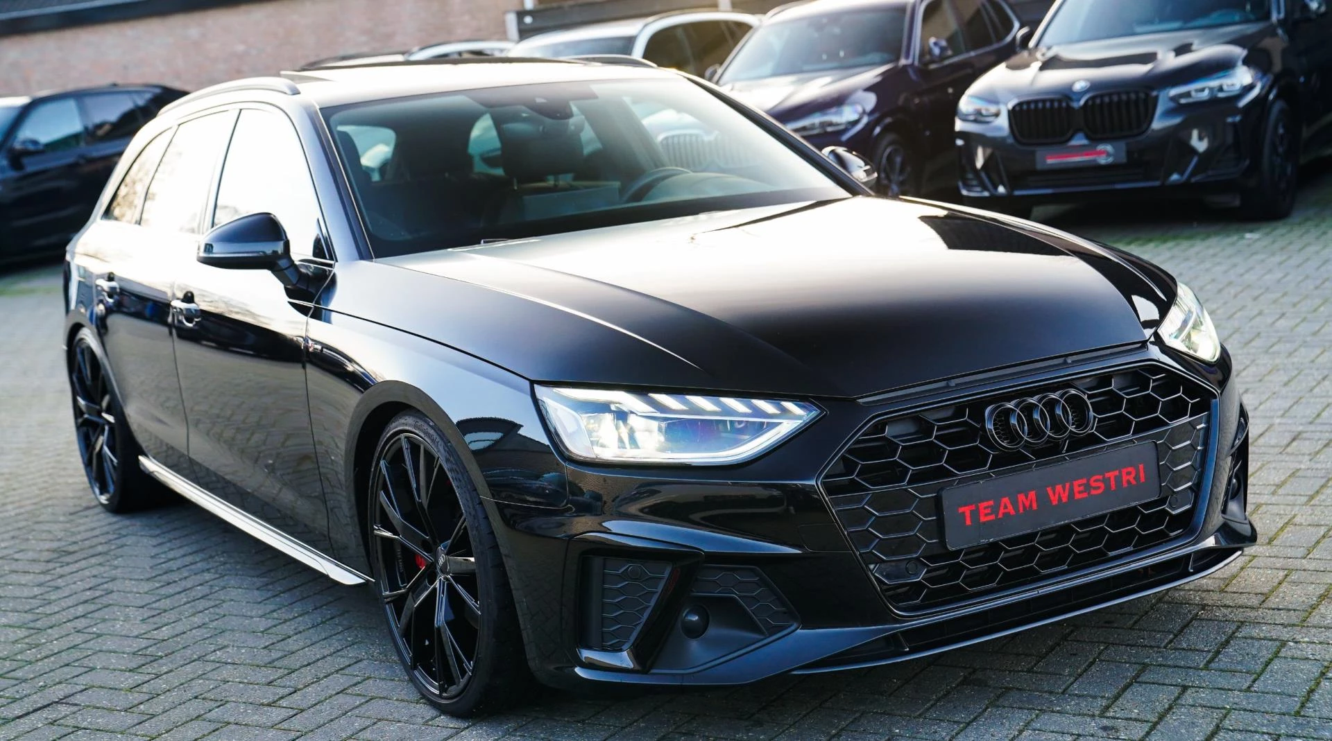 Hoofdafbeelding Audi A4