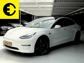 Hoofdafbeelding Tesla Model 3 Tesla Model 3 Performance AWD 75 kWh | Stoelverwarming | Carbon look | Autopilot