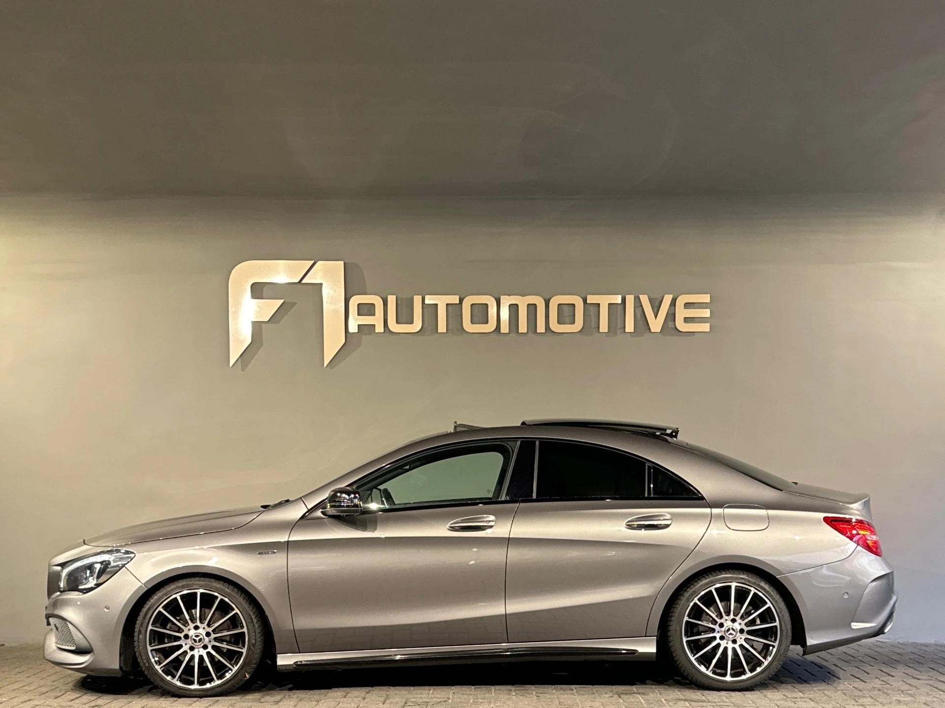 Hoofdafbeelding Mercedes-Benz CLA