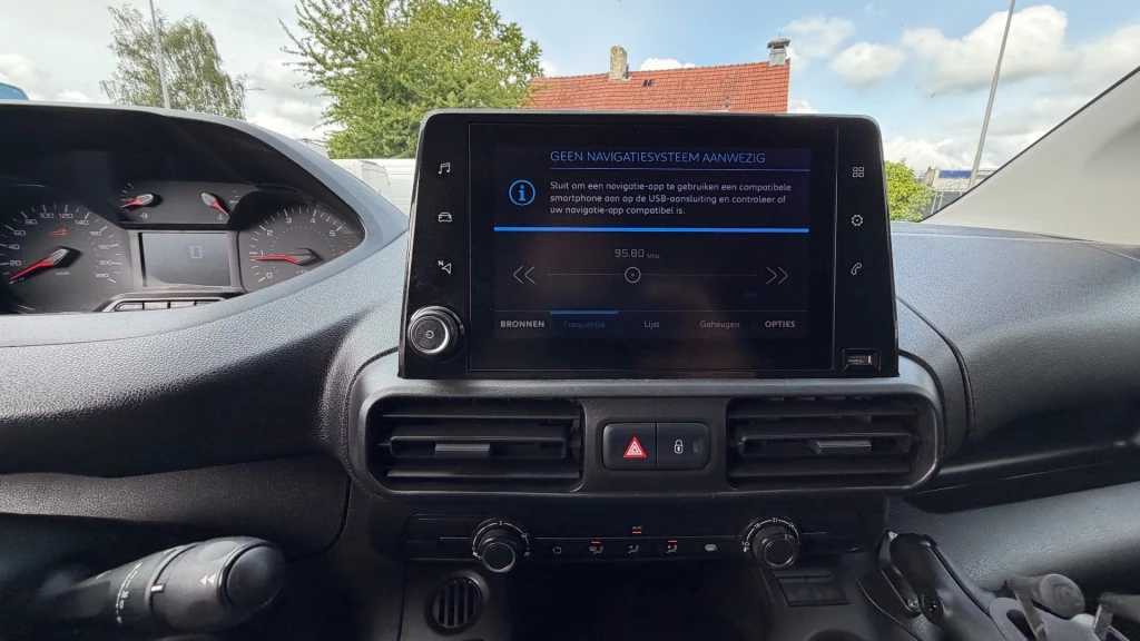 Hoofdafbeelding Peugeot Partner