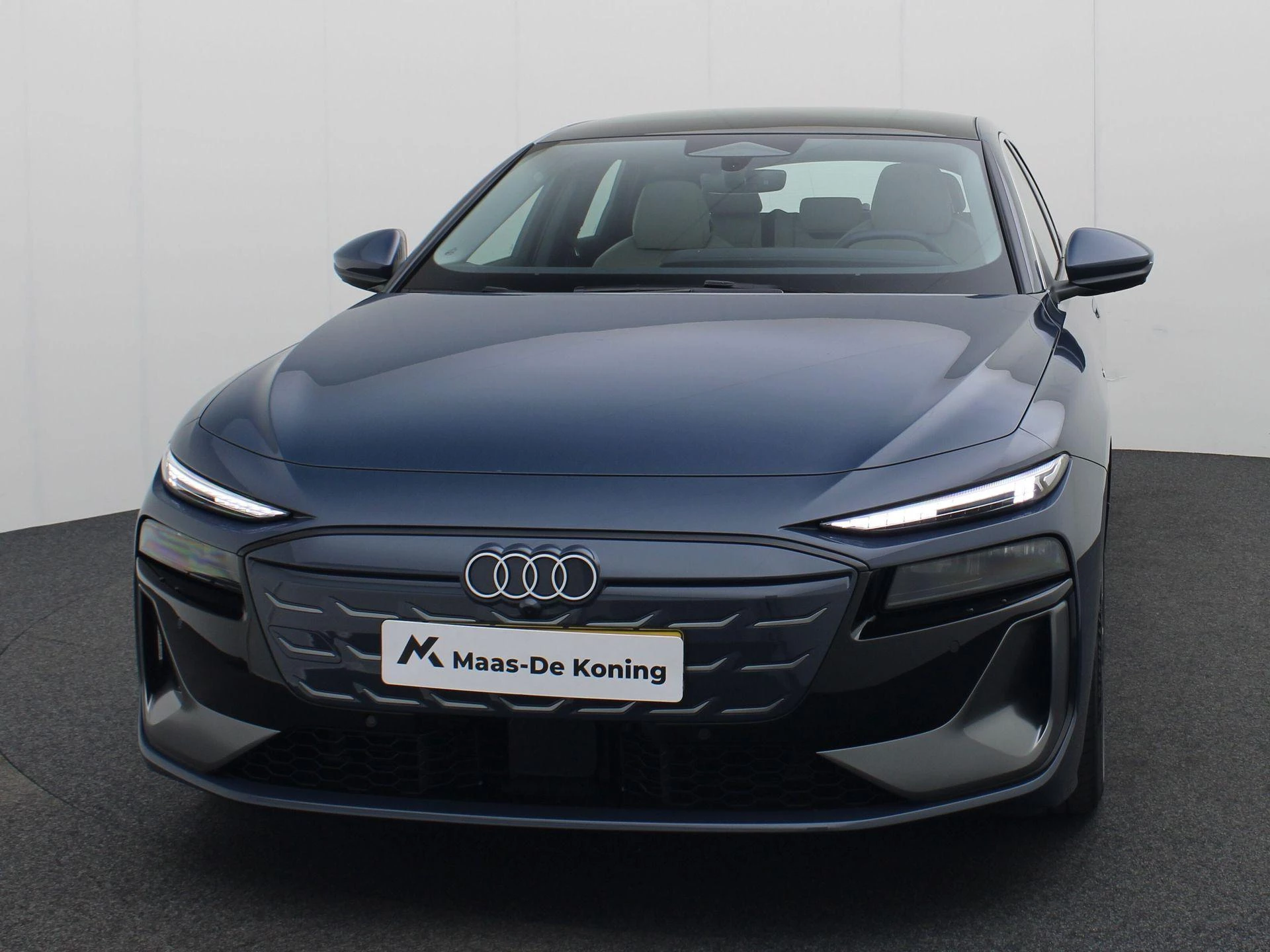 Hoofdafbeelding Audi A6 Avant e-tron