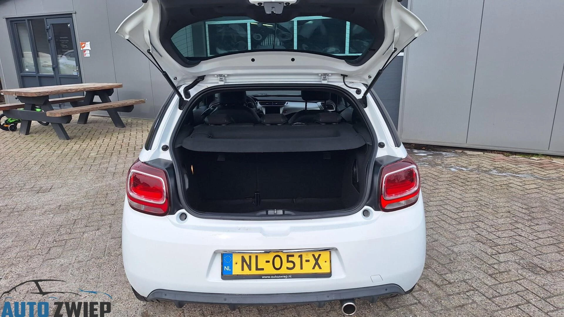 Hoofdafbeelding DS DS 3