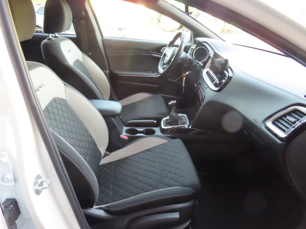 Hoofdafbeelding Kia Ceed