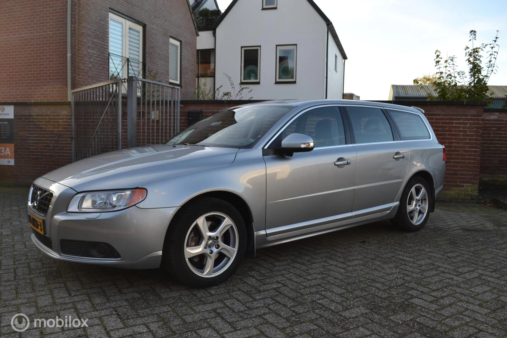Hoofdafbeelding Volvo V70