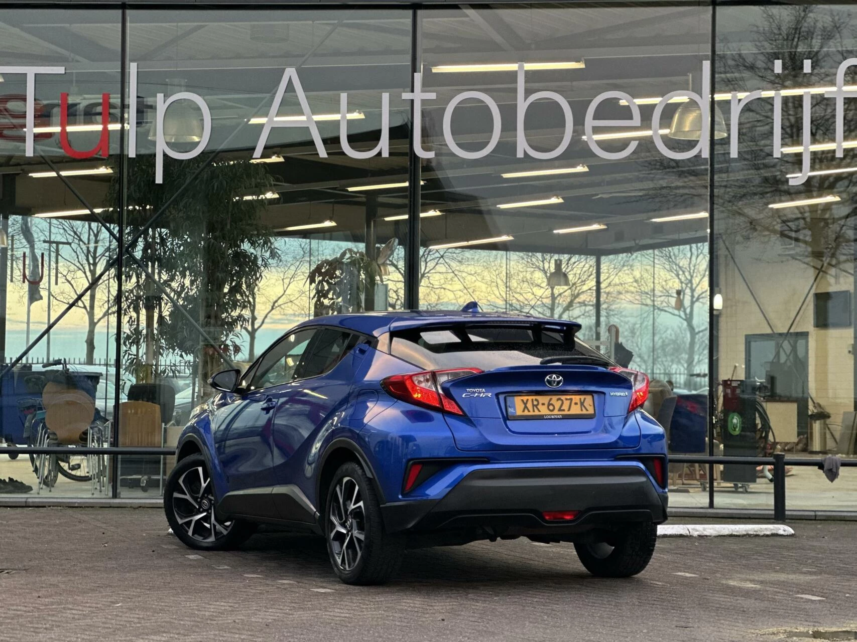 Hoofdafbeelding Toyota C-HR