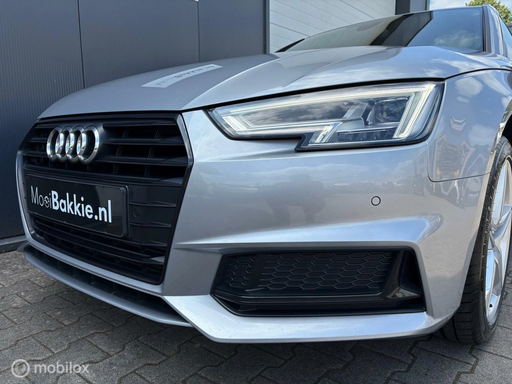 Hoofdafbeelding Audi A4
