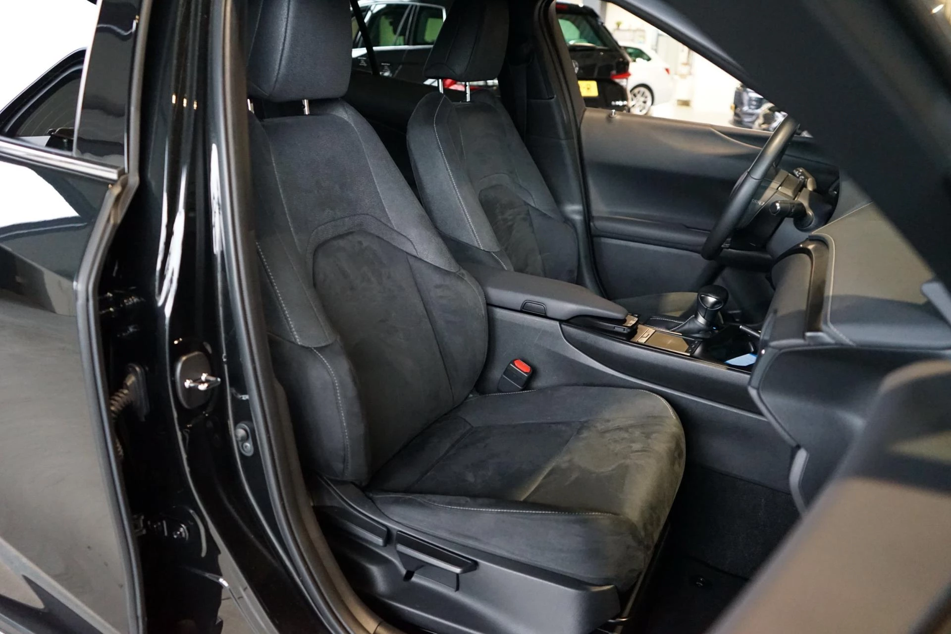 Hoofdafbeelding Lexus UX