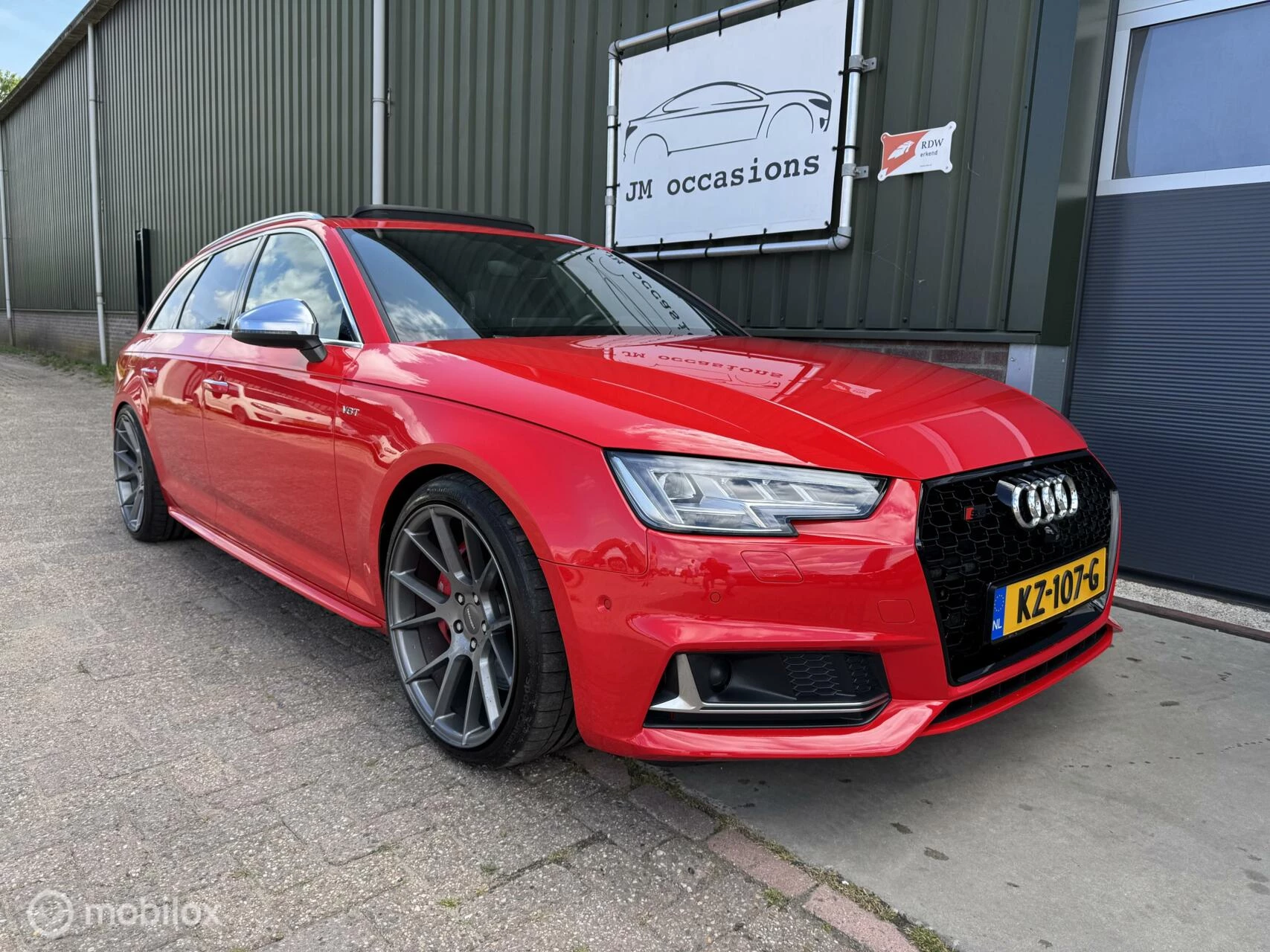 Hoofdafbeelding Audi S4