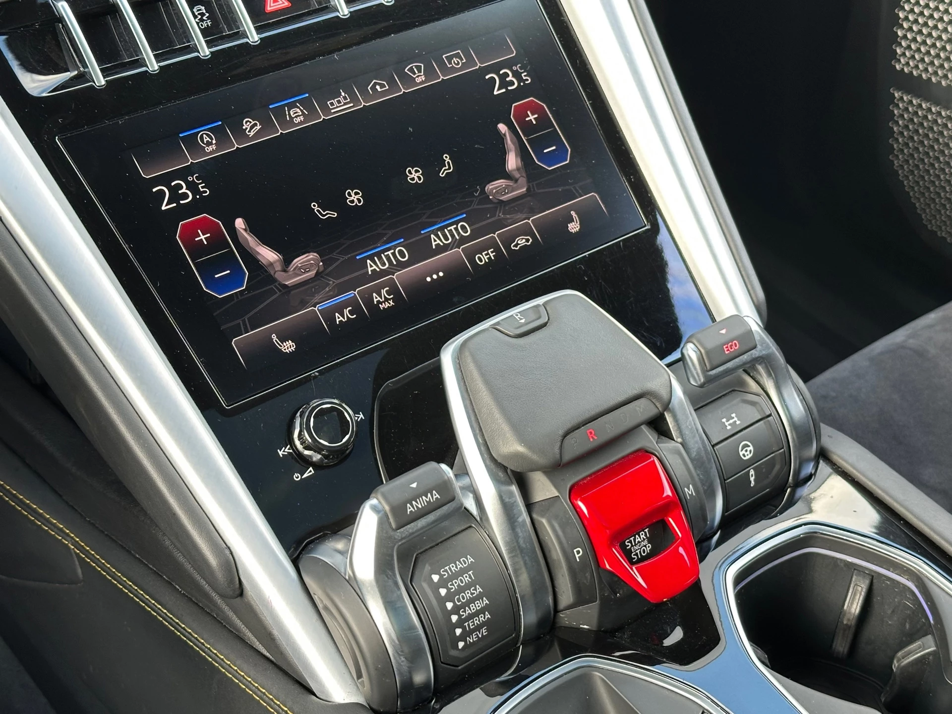 Hoofdafbeelding Lamborghini Urus