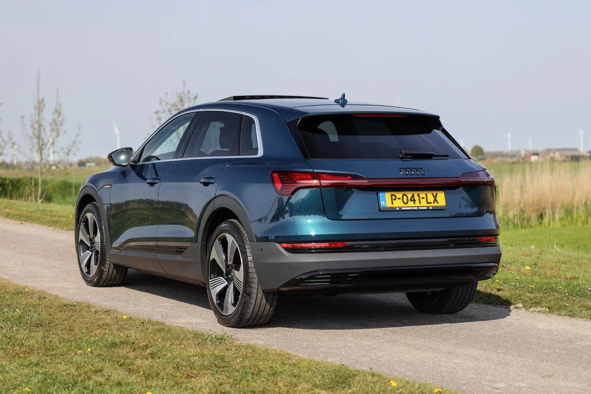 Hoofdafbeelding Audi e-tron