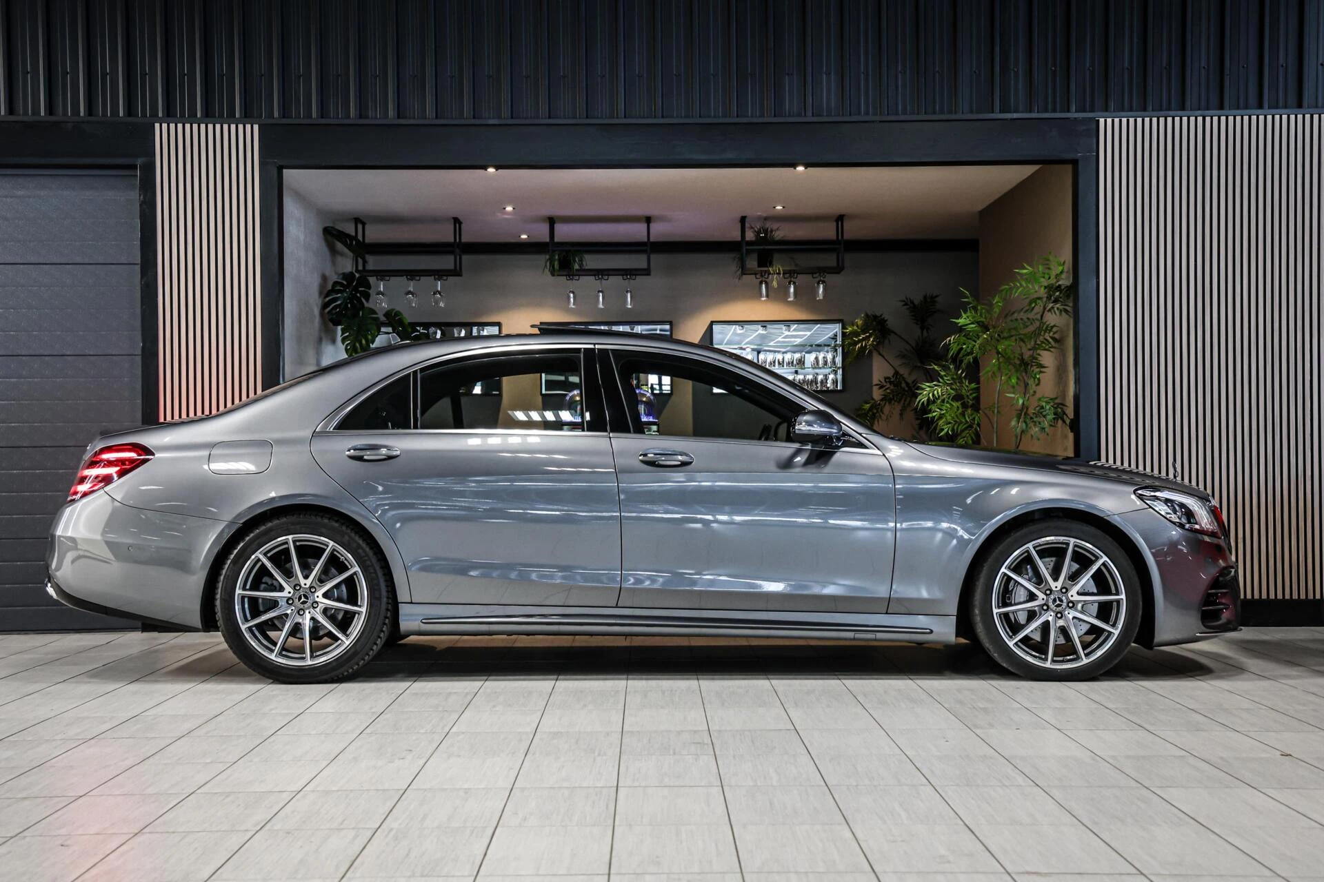 Hoofdafbeelding Mercedes-Benz S-Klasse