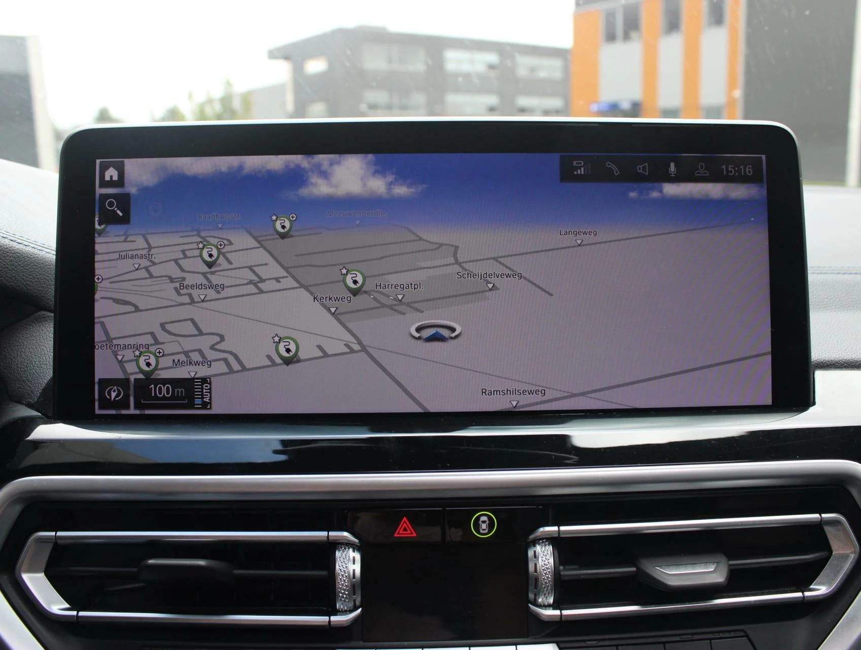 Hoofdafbeelding BMW iX3