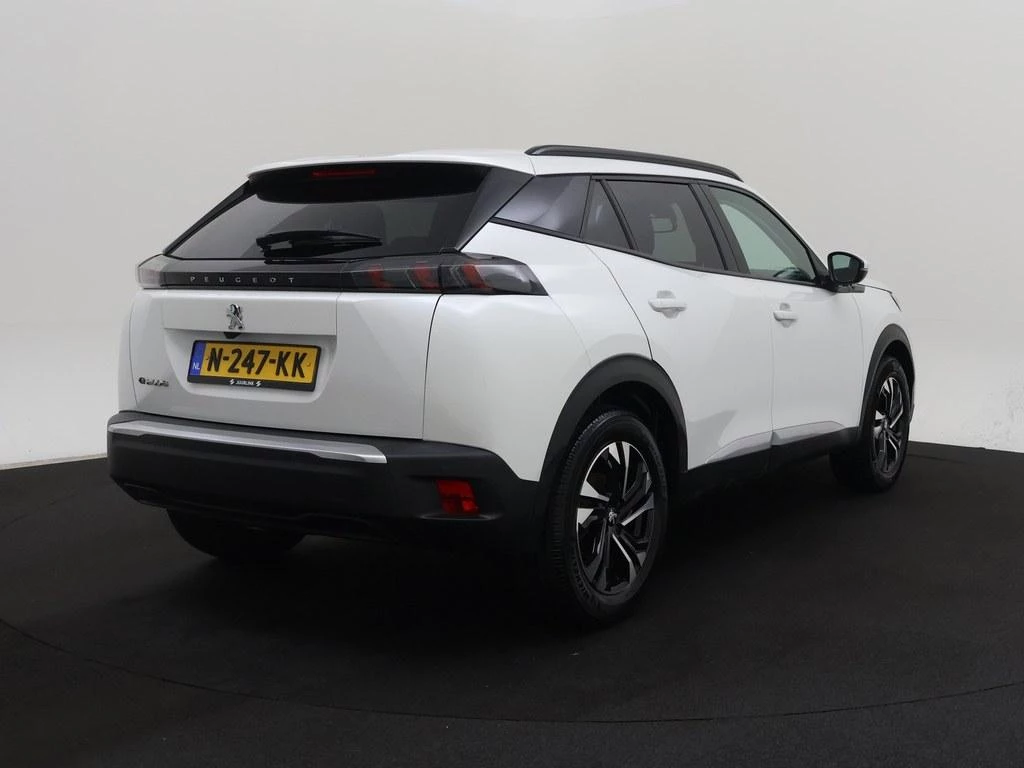 Hoofdafbeelding Peugeot e-2008