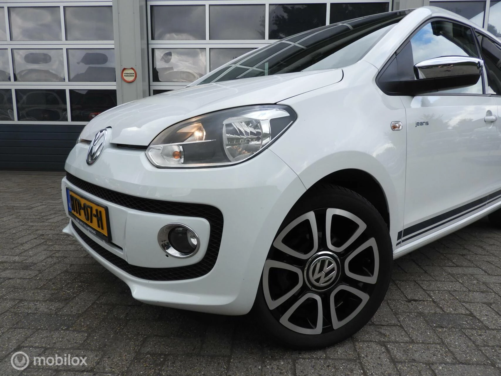Hoofdafbeelding Volkswagen up!