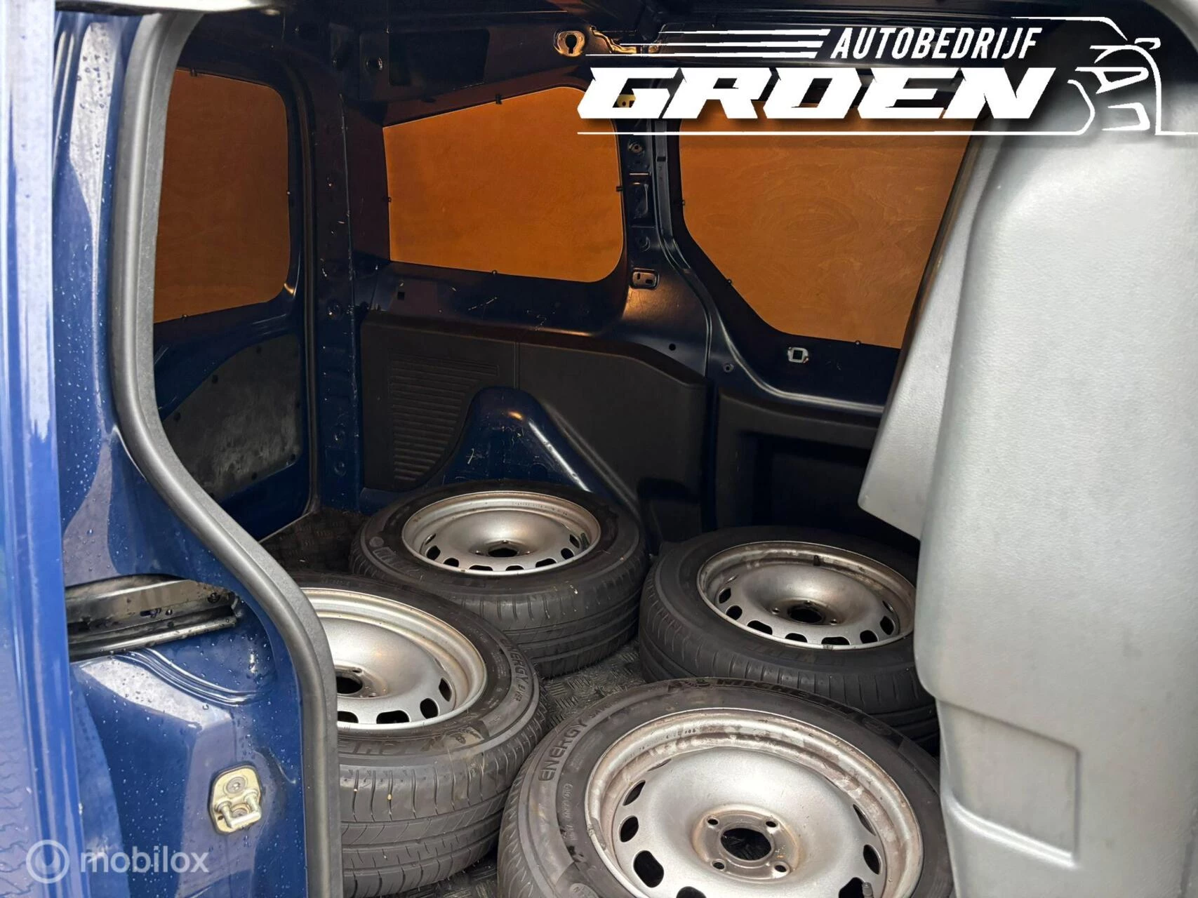 Hoofdafbeelding Peugeot Partner