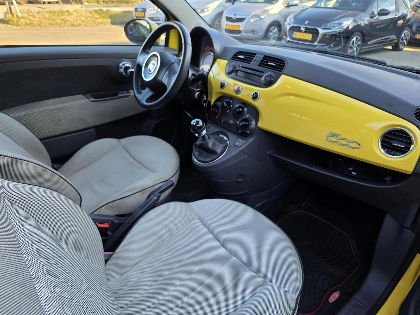 Hoofdafbeelding Fiat 500