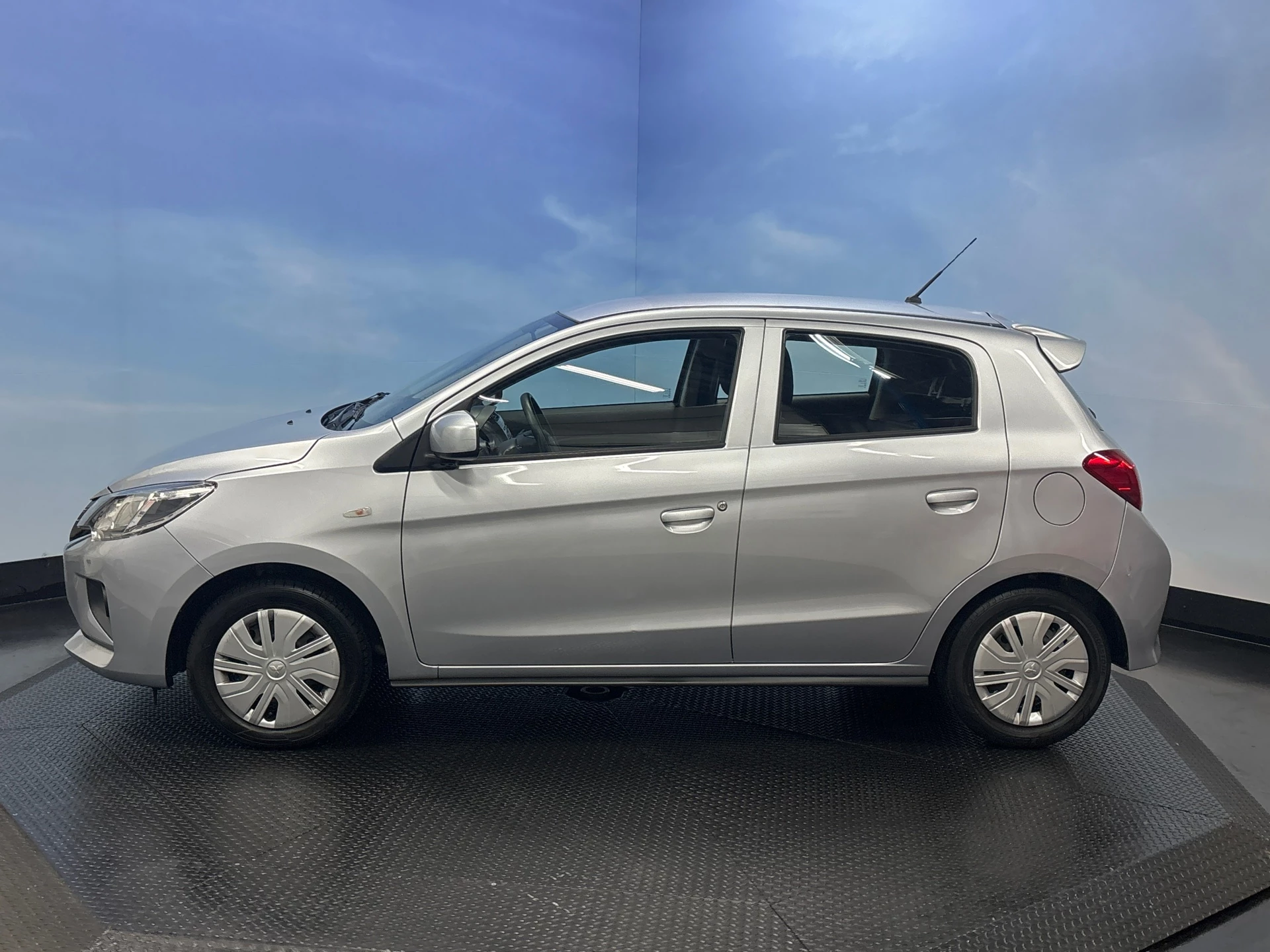 Hoofdafbeelding Mitsubishi Space Star