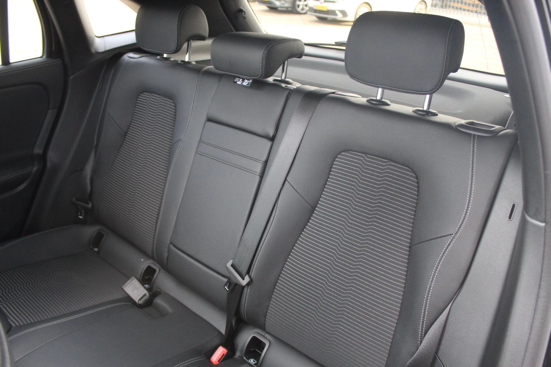 Hoofdafbeelding Mercedes-Benz EQA