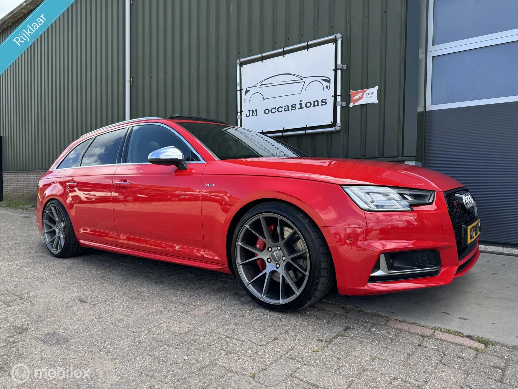 Hoofdafbeelding Audi S4