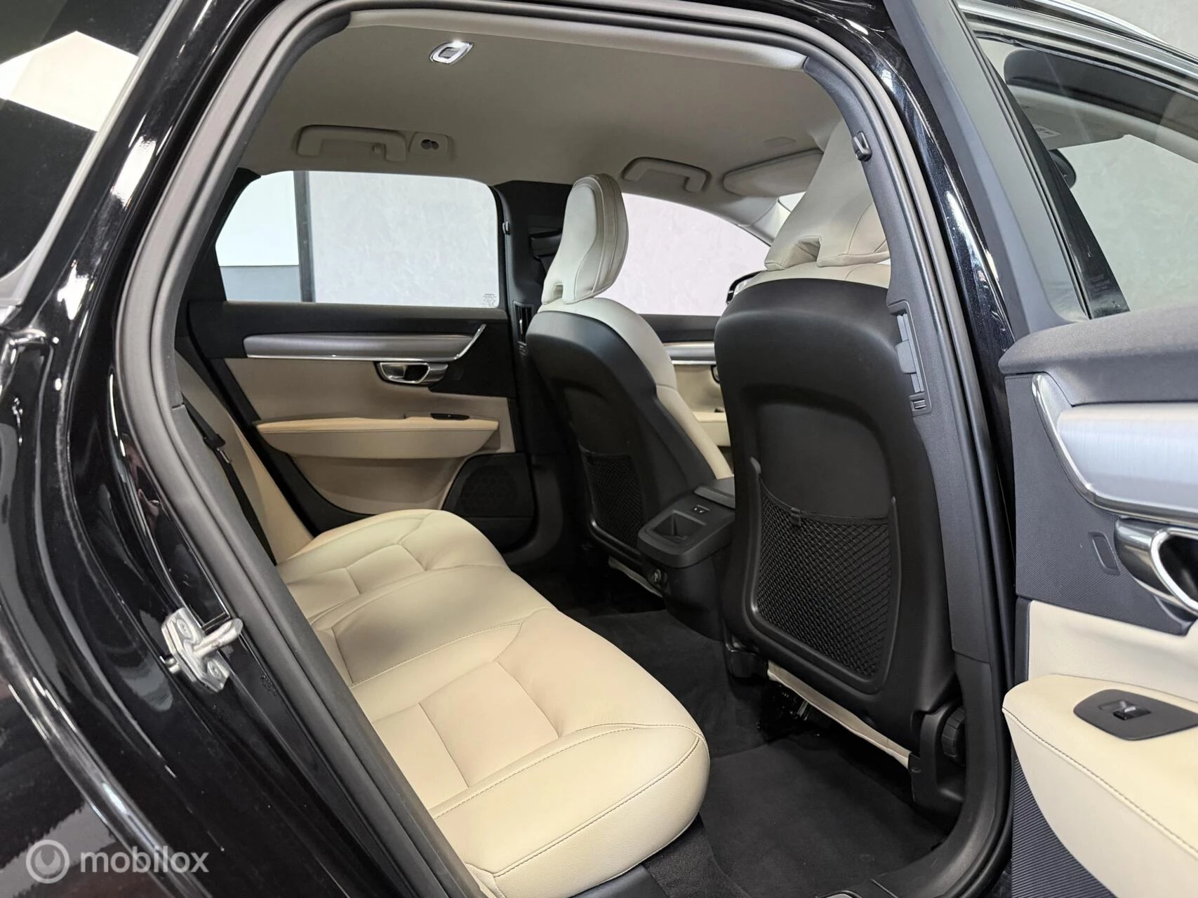 Hoofdafbeelding Volvo V90