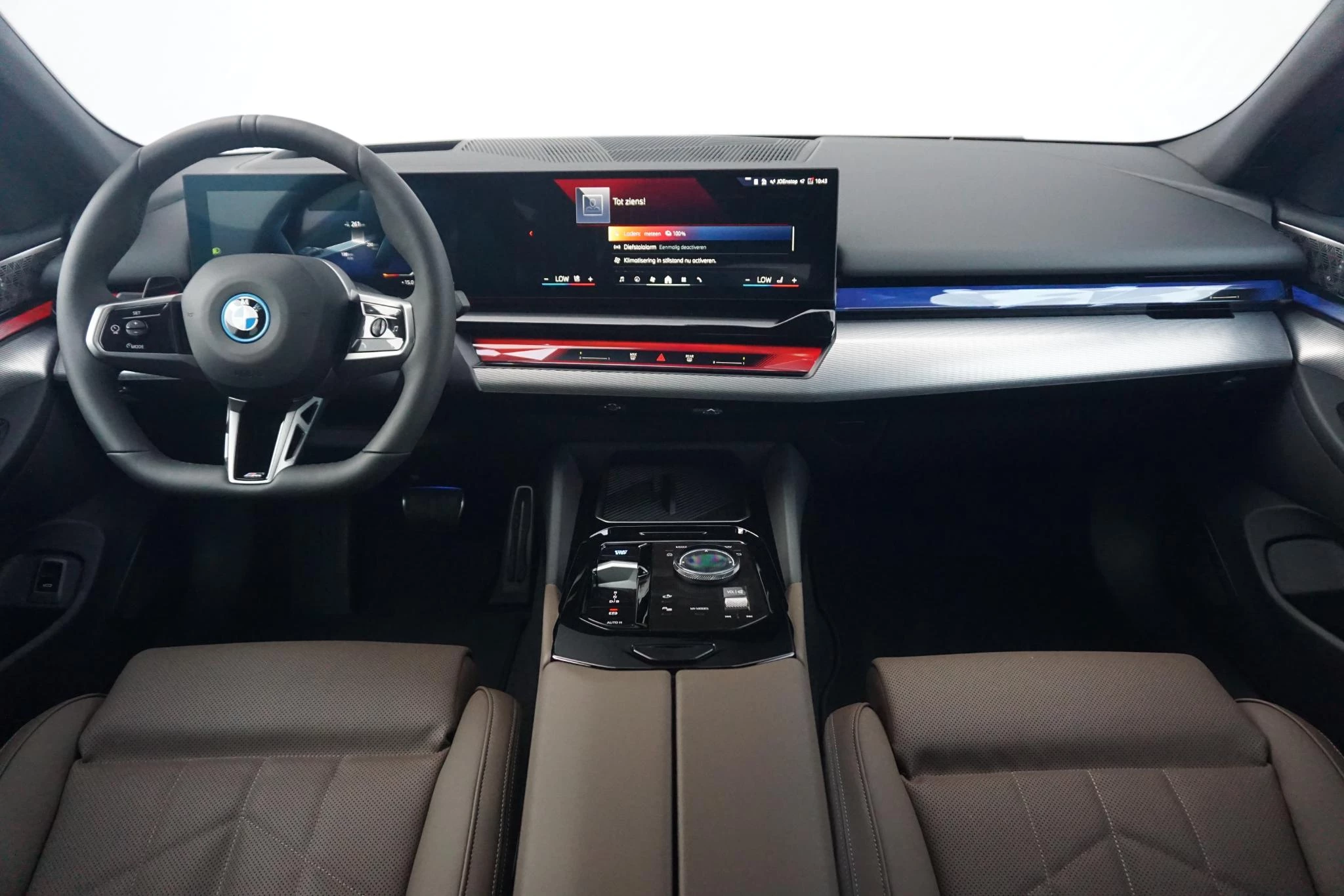Hoofdafbeelding BMW i5