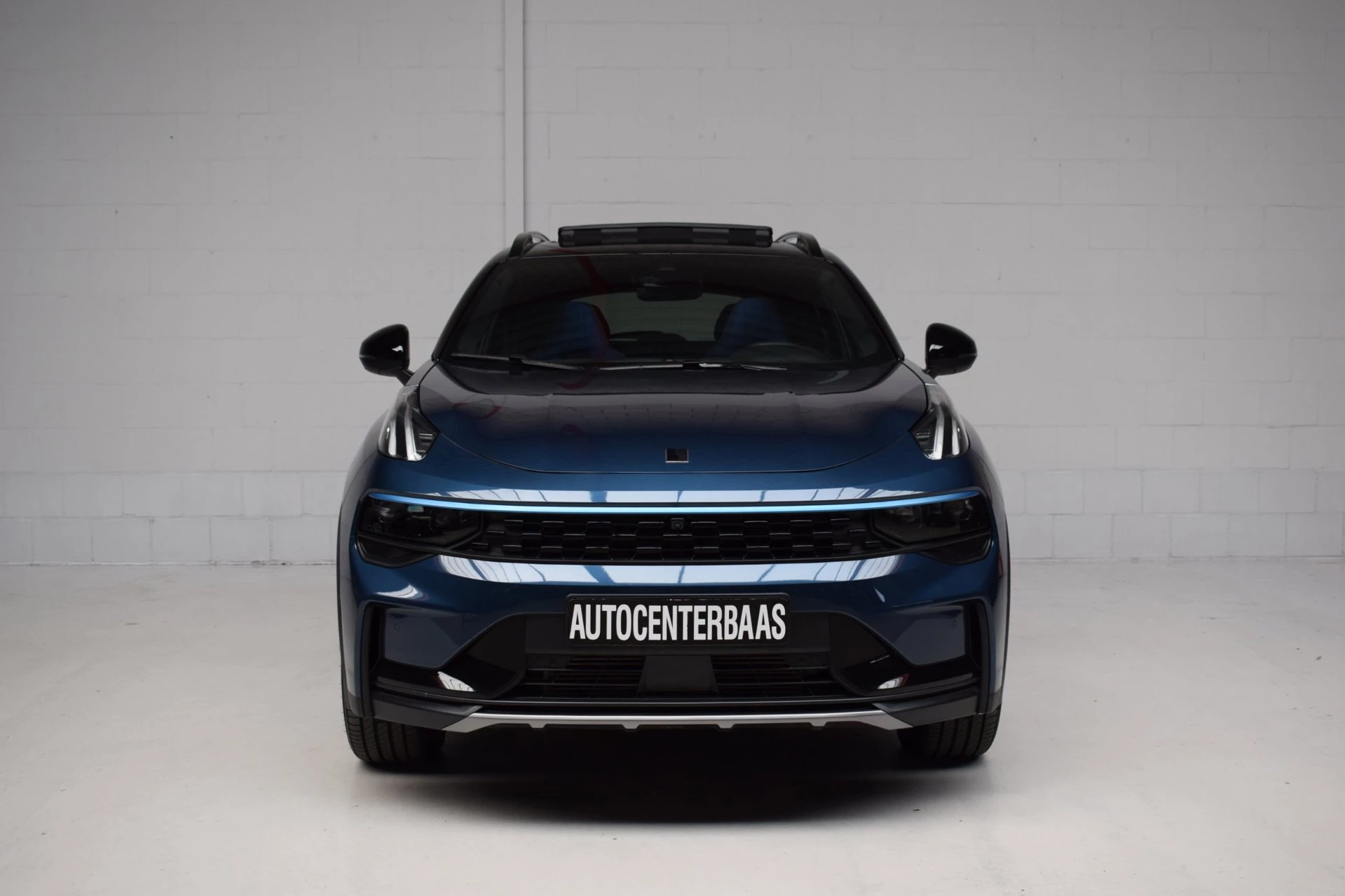 Hoofdafbeelding Lynk & Co 01