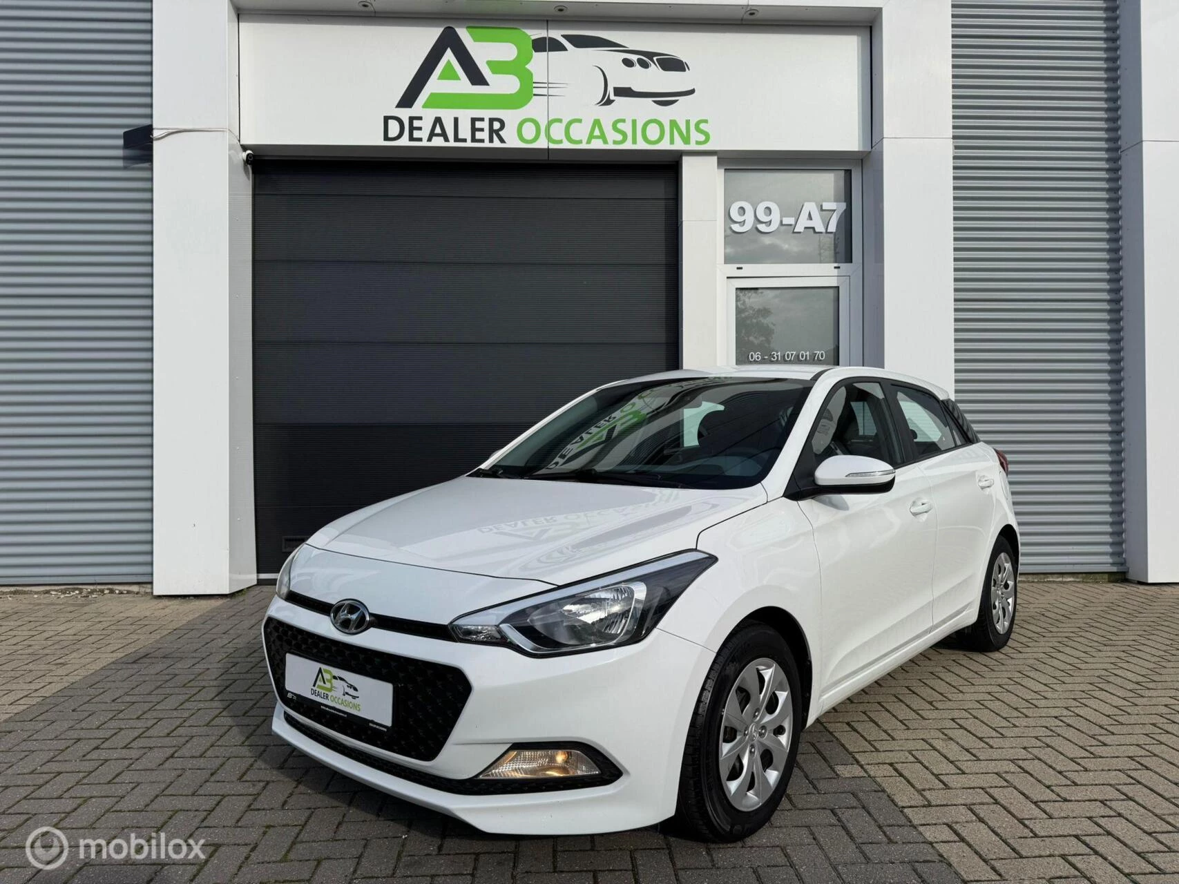 Hoofdafbeelding Hyundai i20