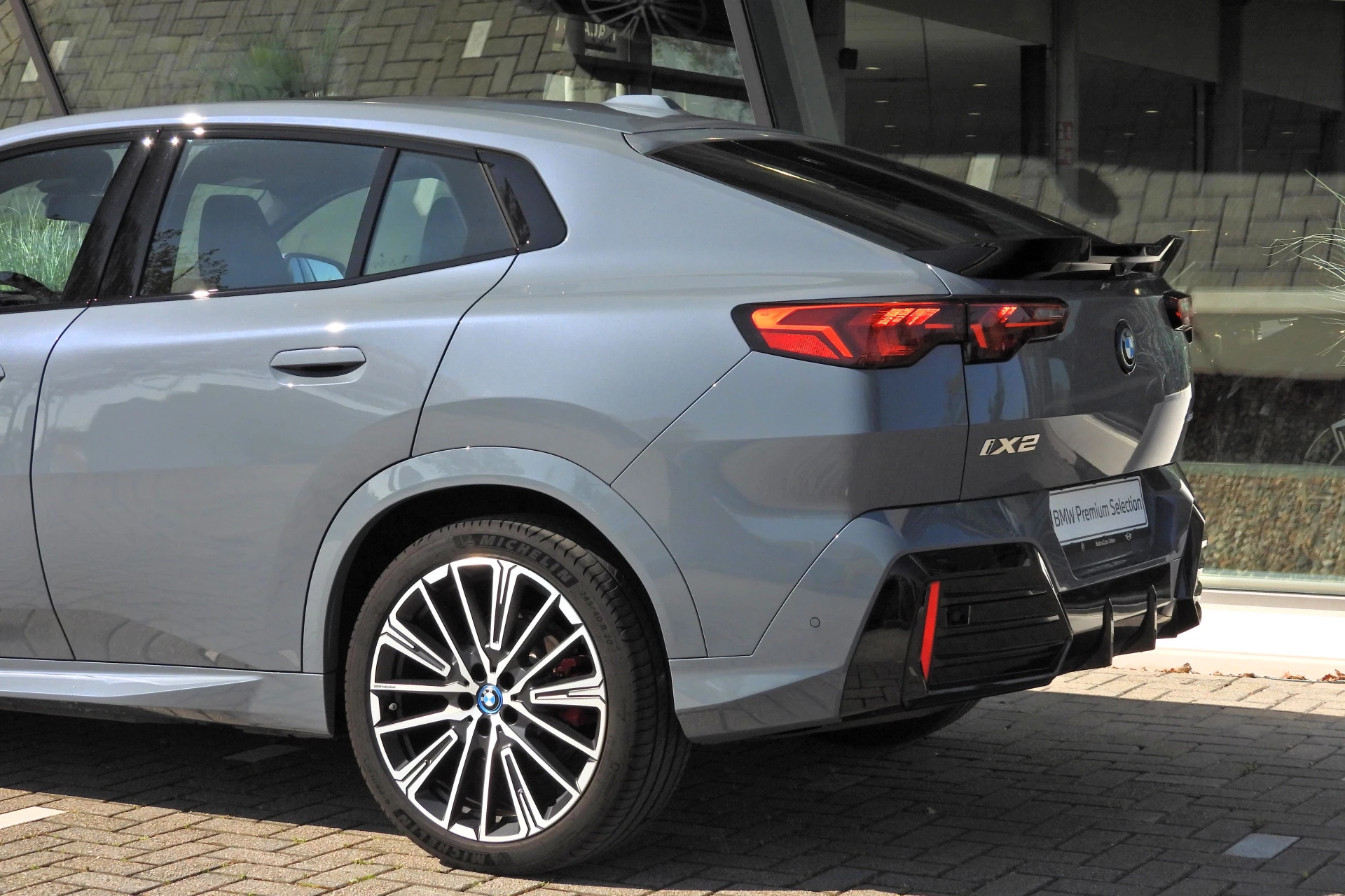 Hoofdafbeelding BMW iX2