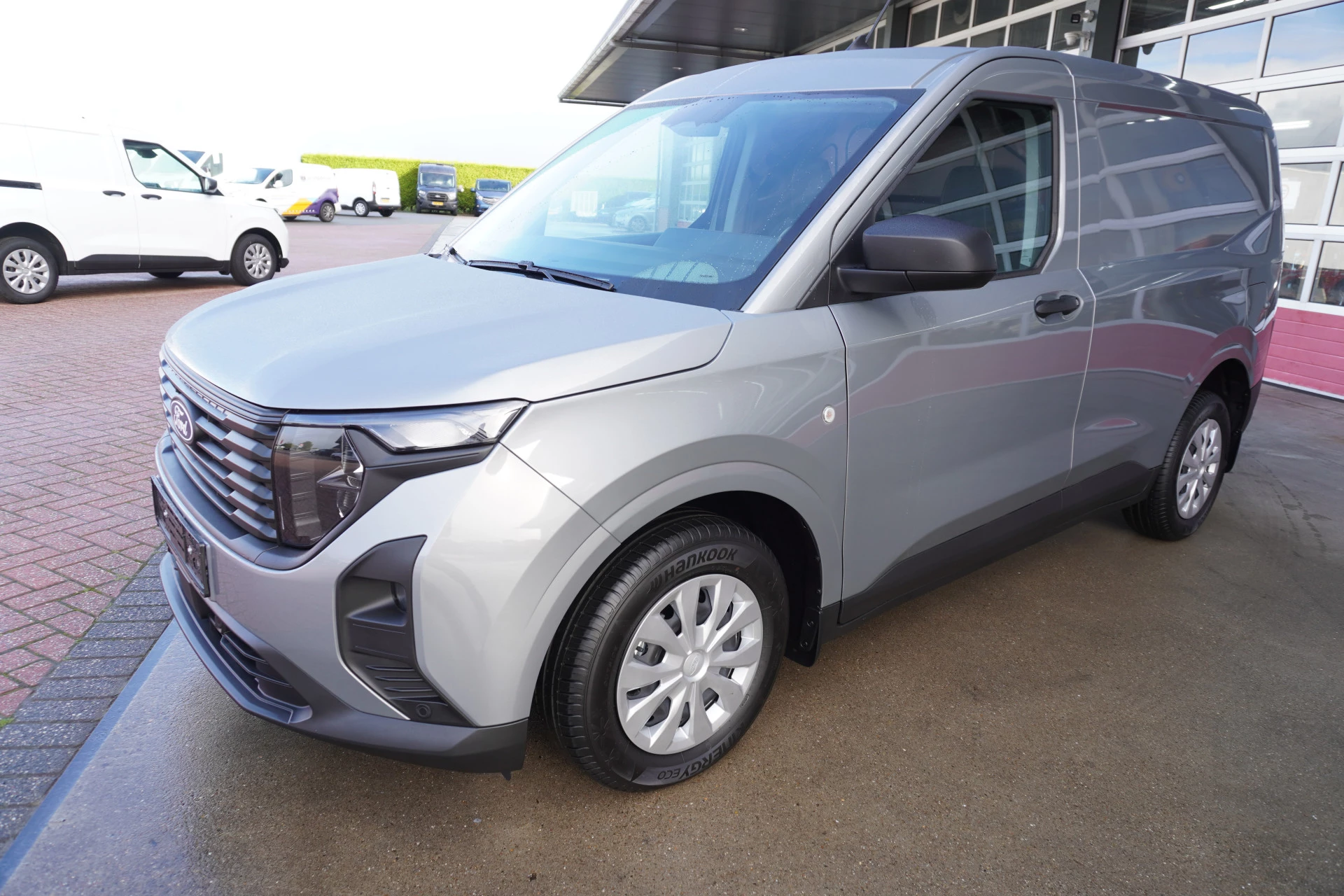 Hoofdafbeelding Ford Transit Courier