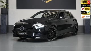 Mercedes-Benz A-klasse A250 AMG Night AUTOMAAT-ACC-AMBIANCE-BURMESTER-CAMERA-KEYLESS-MBUX-MULTIBEAM-NAVIGATIE-PANORAMA