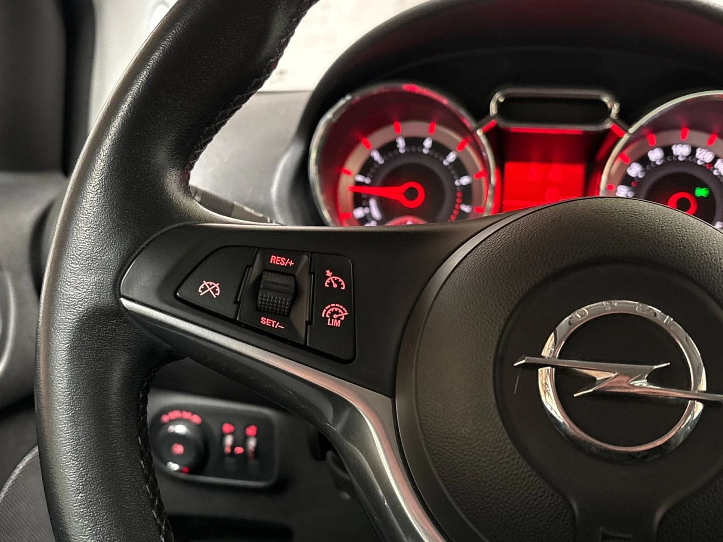 Hoofdafbeelding Opel ADAM