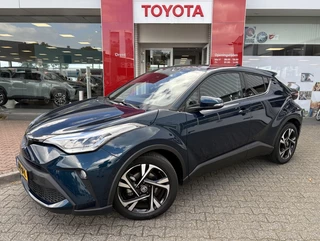 Hoofdafbeelding Toyota C-HR Toyota C-HR C-HR 1.8 Hybrid Dynamic | Stuur + Stoelverwarming | Adaptieve cr