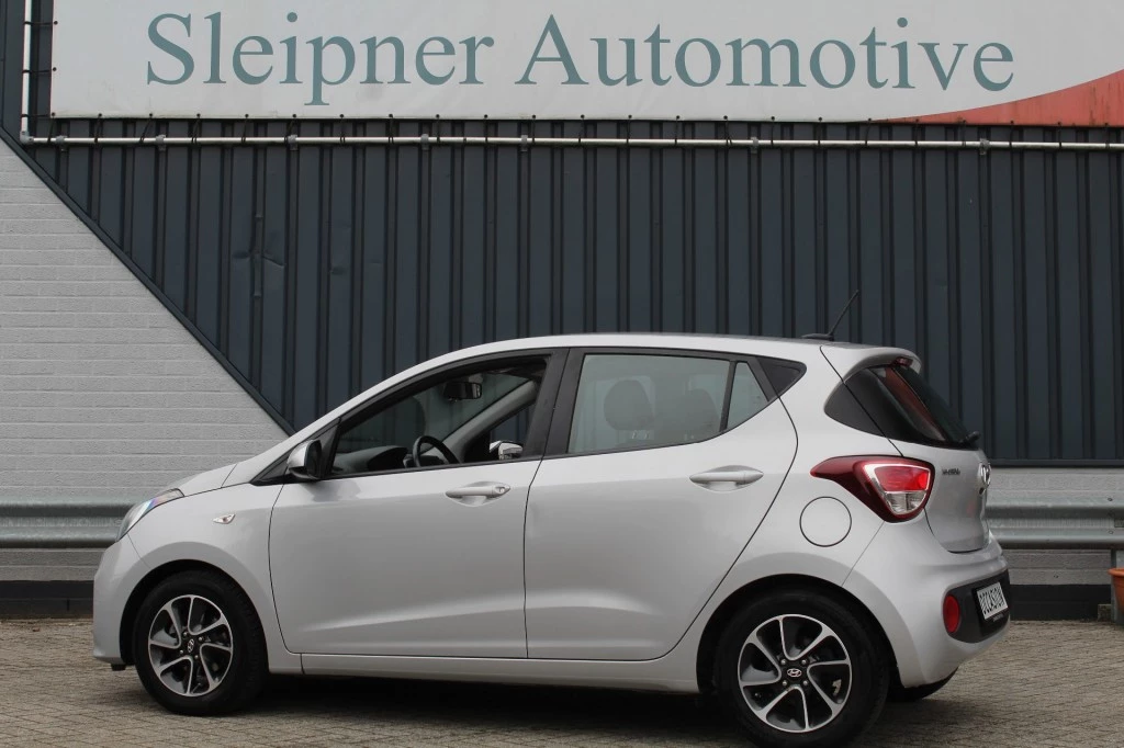 Hoofdafbeelding Hyundai i10