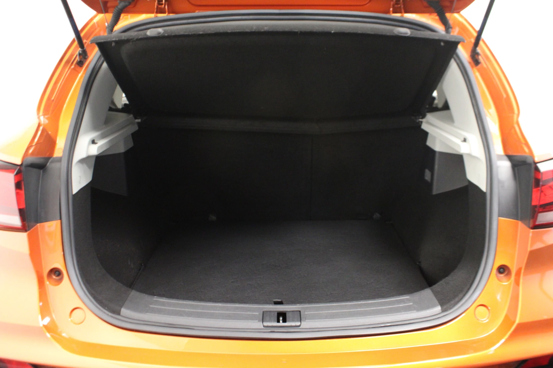 Hoofdafbeelding MG ZS