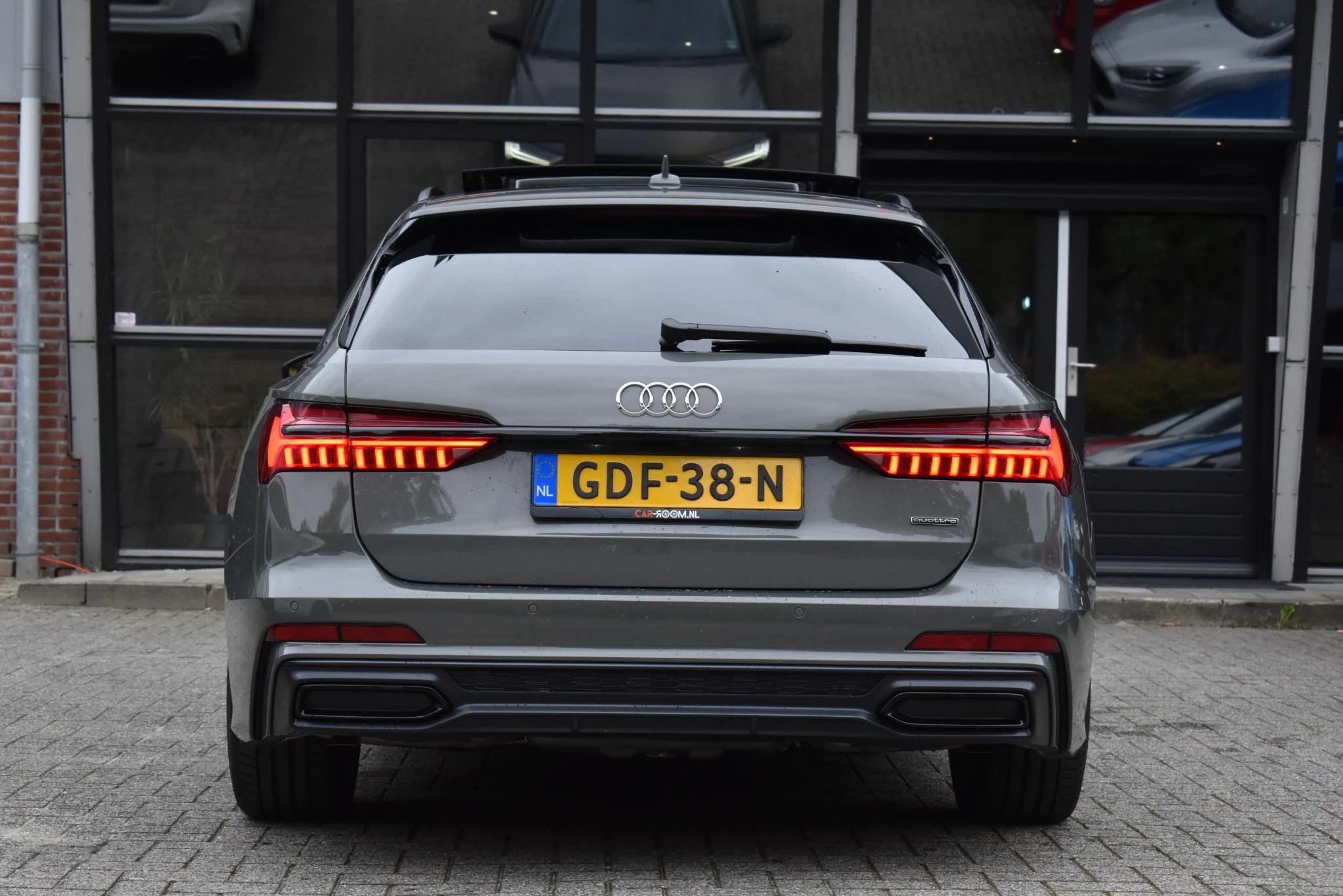 Hoofdafbeelding Audi A6