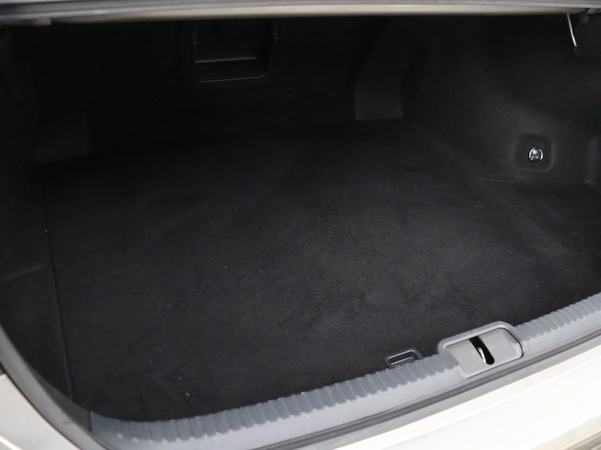 Hoofdafbeelding Lexus ES