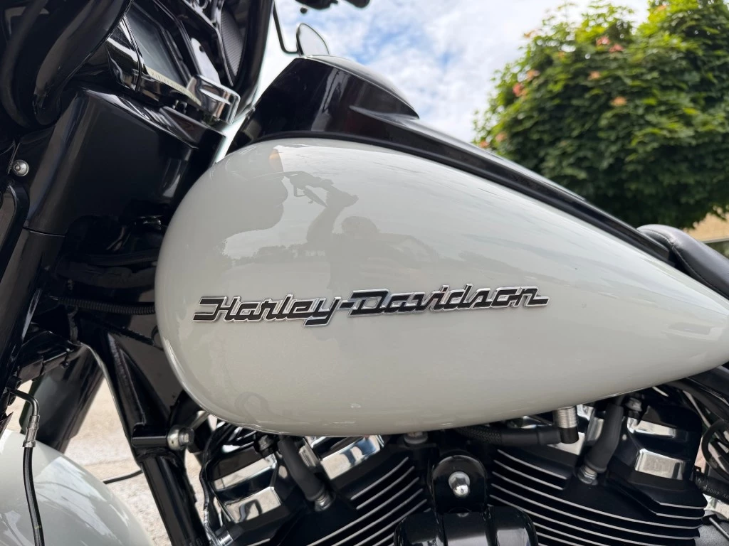 Hoofdafbeelding Harley-Davidson Street Glide