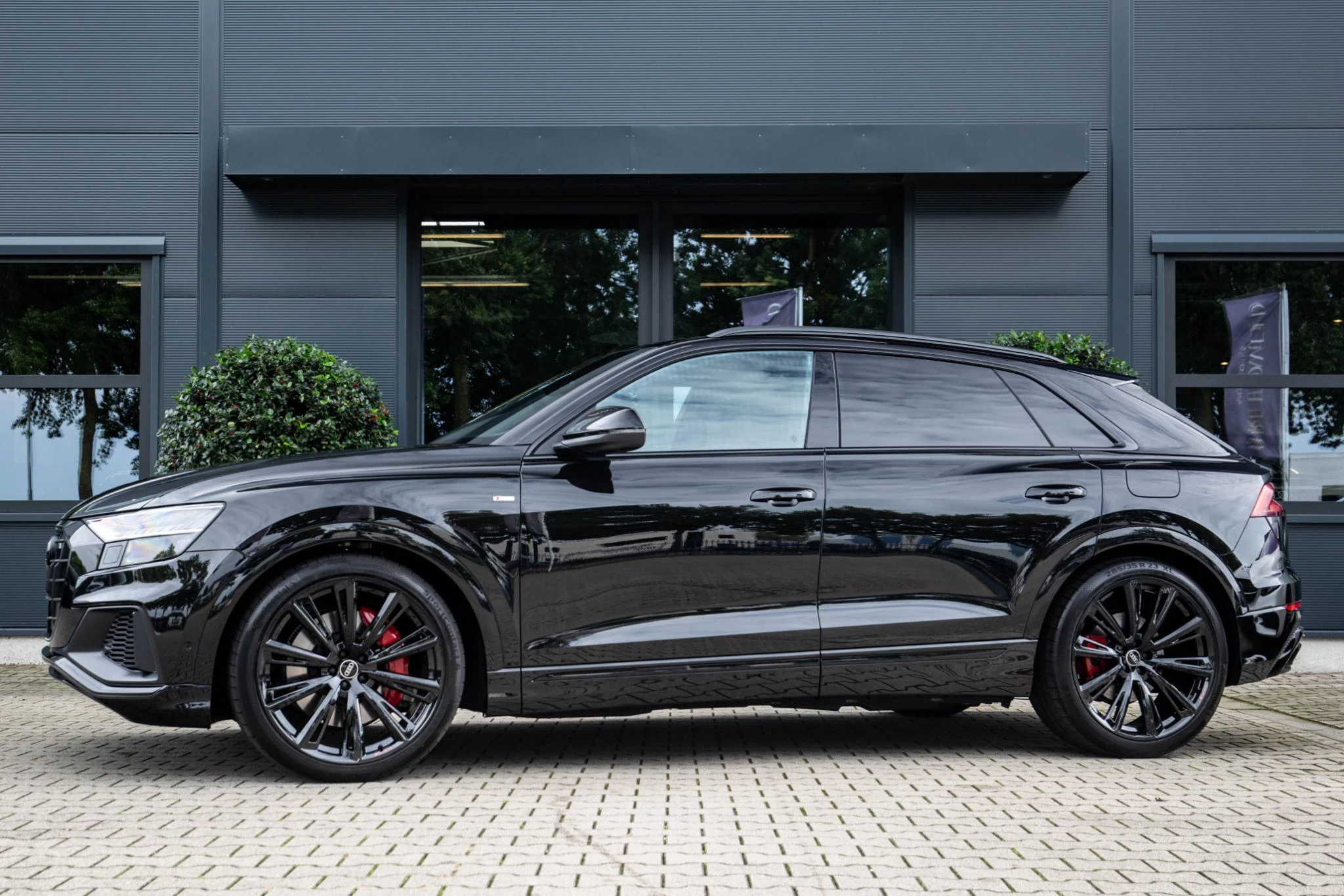 Hoofdafbeelding Audi Q8