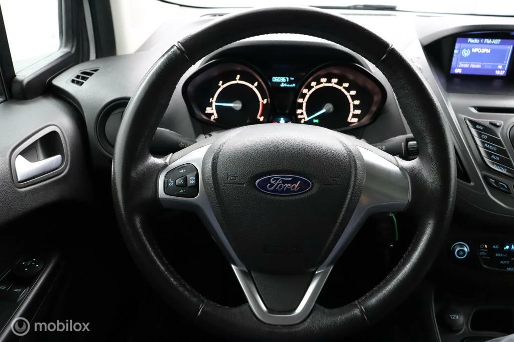 Hoofdafbeelding Ford Transit Courier