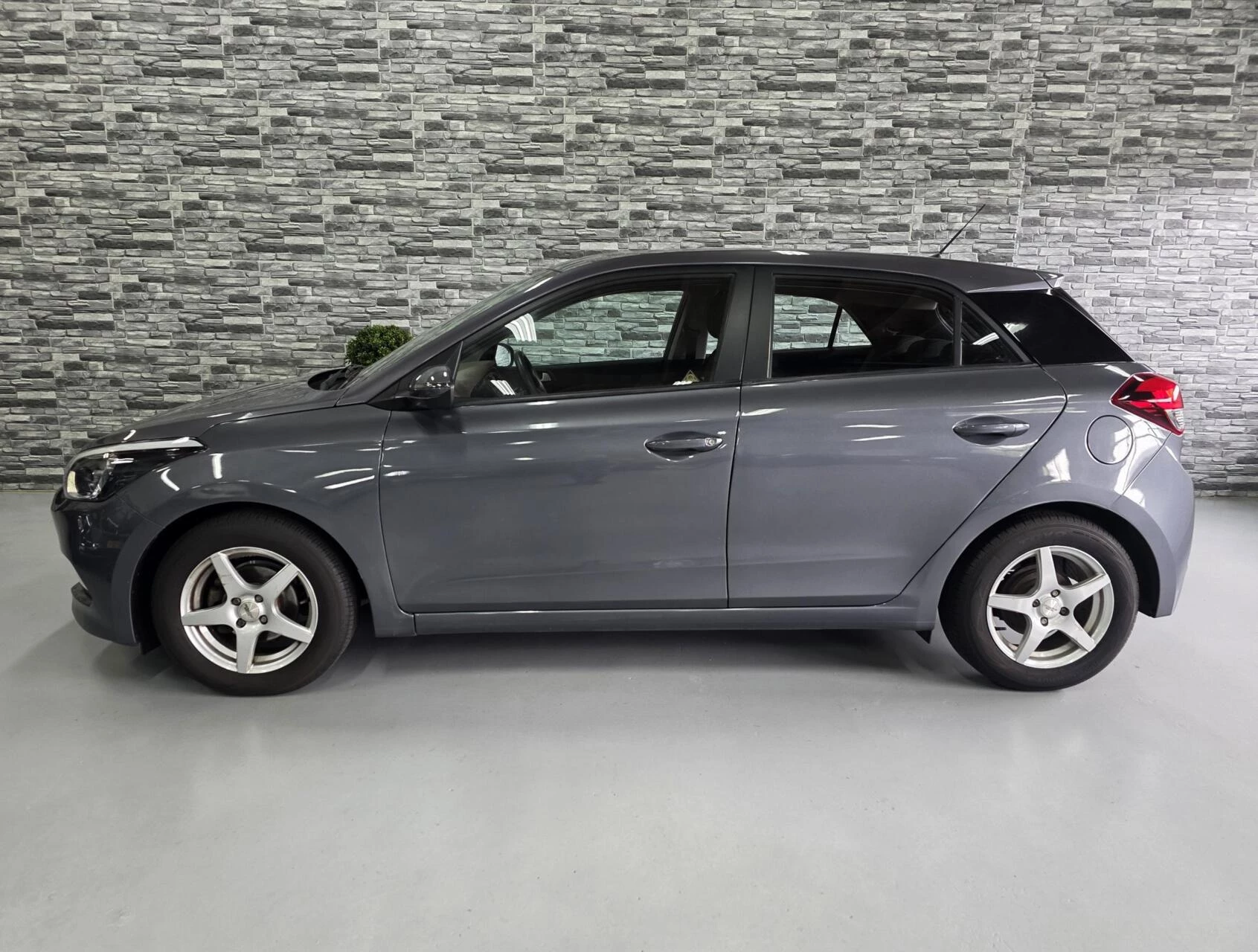 Hoofdafbeelding Hyundai i20