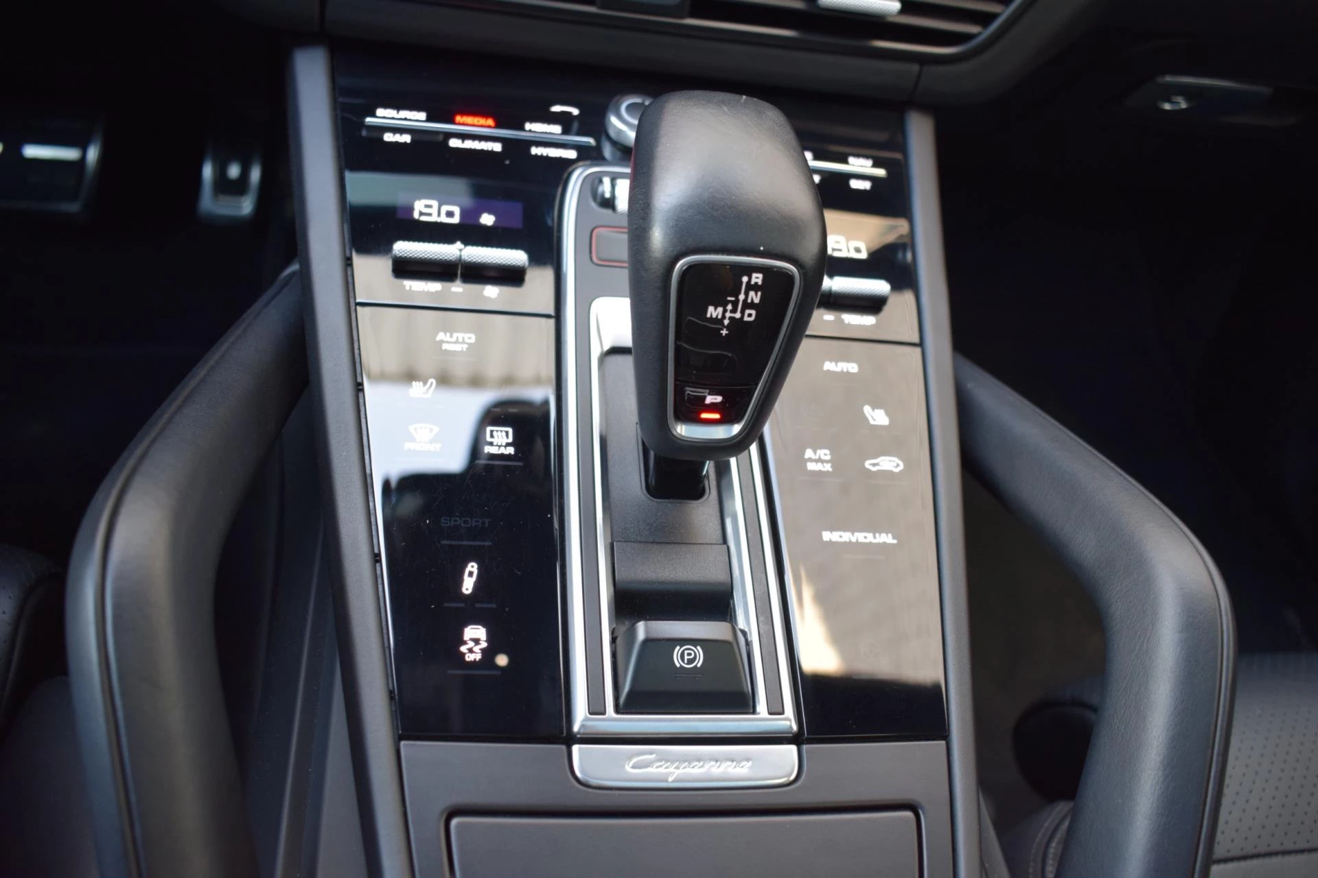 Hoofdafbeelding Porsche Cayenne