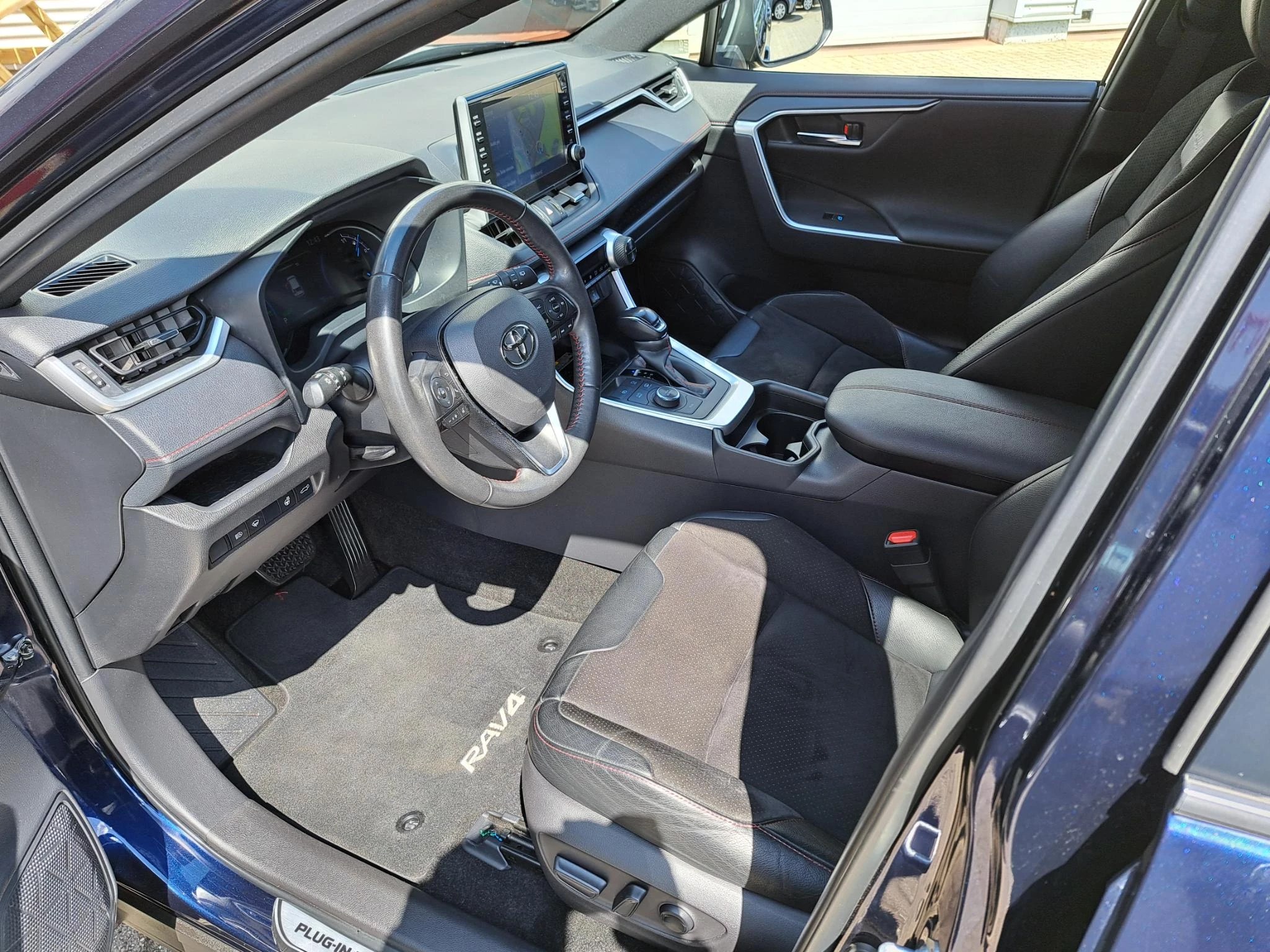 Hoofdafbeelding Toyota RAV4