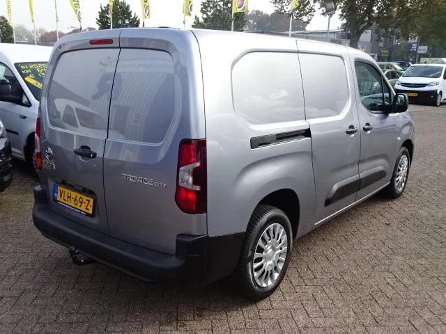 Hoofdafbeelding Toyota ProAce